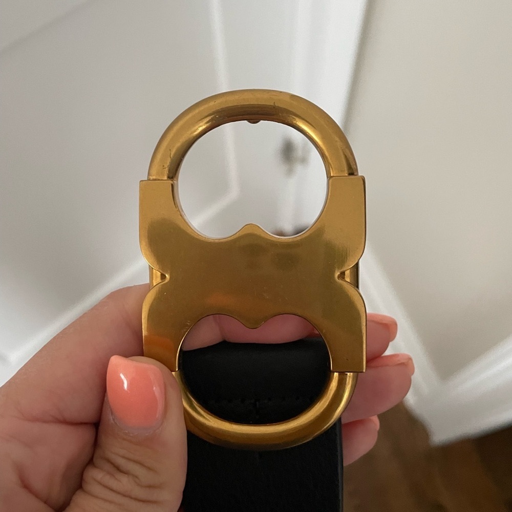 Tory Burch Black/ Gold Leather Belt